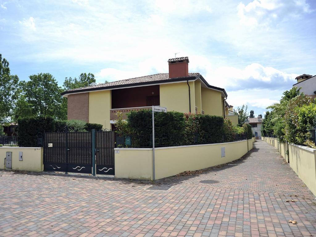 Residence Mediterraneo Лідо-делле-Націоні Екстер'єр фото